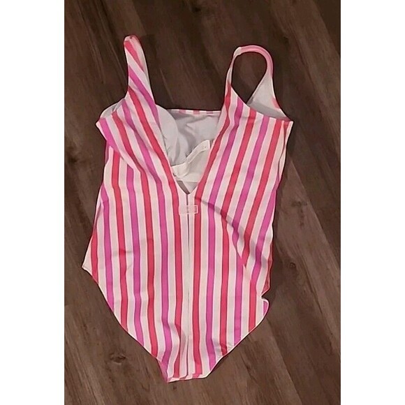 NWT Fabletics Womens Swimsuit XL Sunset Scoop One-Piece  Pink White Stripes - Picture 3 of 12